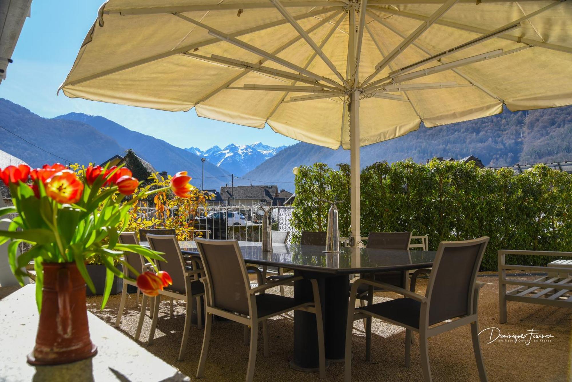 Hotel Le 41 Avenue Foch Bagnères-de-Luchon Zewnętrze zdjęcie